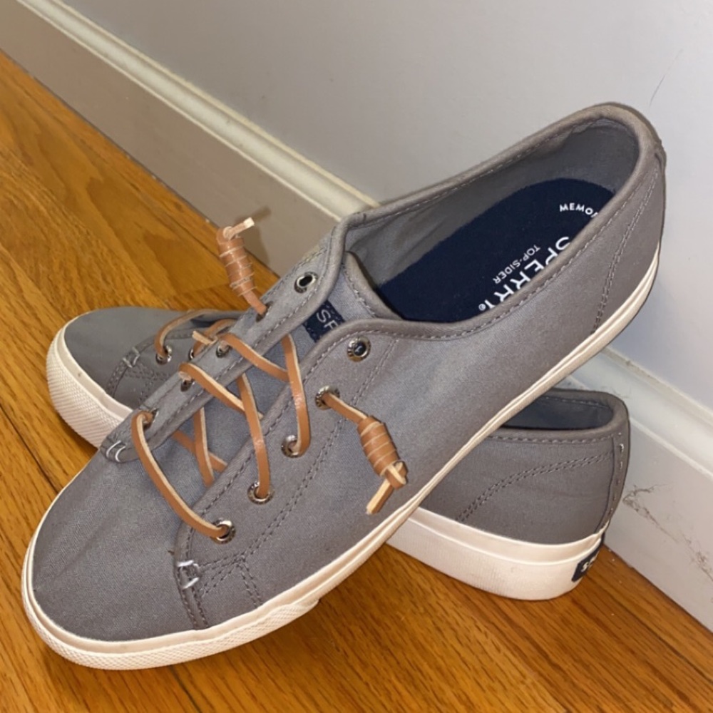 Sperrys women’s shoes